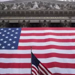 wall-street-abre-em-alta-enquanto-china-critica-interferencia-dos-eua