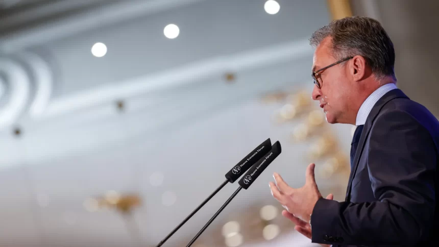 bundesbank-alerta-para-risco-de-alta-do-petroleo-com-guerra-no-oriente