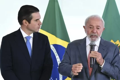 lula-ouve-cobranca-por-emendas-em-reuniao-com-motta-e-lira-sobre-impostos