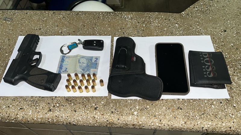 centro-de-teixeira:-suspeito-armado-em-caminhonete-e-interceptado-pela-pm