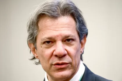haddad-chega-ao-alvorada-para-reuniao-com-lula