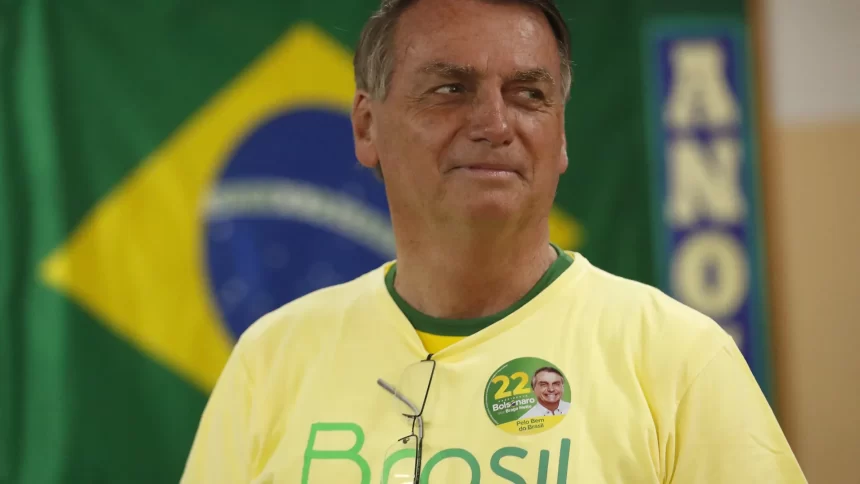 pix-de-bolsonaro-para-filho-nos-eua-pode-escapar-de-tributacao;-entenda-os-motivos