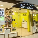 franqueados-da-cacau-show-relatam-clima-de-medo,-taxas-e-dividas