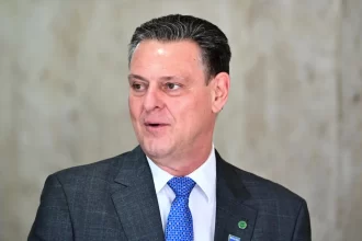 medidas-do-governo-amenizaram-inflacao-dos-alimentos,-diz-favaro