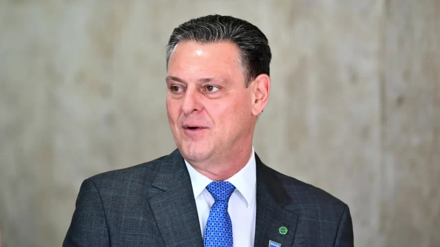 medidas-do-governo-amenizaram-inflacao-dos-alimentos,-diz-favaro