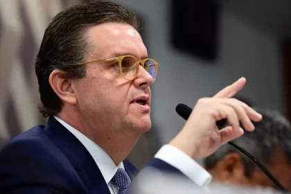 wolney-detona-e-lembra-que-moro-era-ministro-em-denuncia-de-2020-no-inss