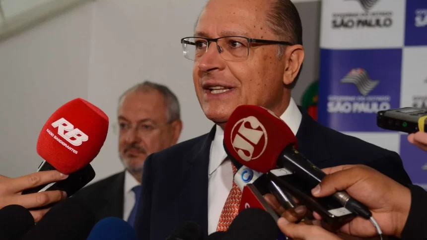 governo-quer-reduzir-custos-do-vale-alimentacao,-diz-alckmin