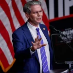 eua-e-china-fazem-tregua-e-suspendem-tarifas-por-90-dias