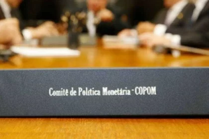 copom-deve-elevar-selic-em-0,5-ponto-na-reuniao-desta-quarta