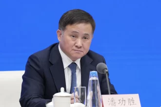 china-anuncia-alteracoes-na-politica-monetaria-para-apoiar-economia