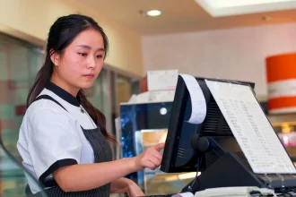 leis-do-trabalho-infantil:-a-idade-minima-para-trabalhar-no-mundo-e-no-brasil