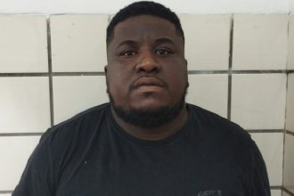 suspeito-de-assaltar-loja-e-levar-r$-30-mil-em-itamaraju-e-preso-em-teixeira