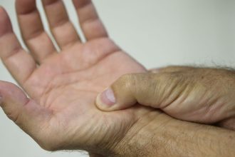 lei-passa-a-definir-fibromialgia-como-deficiencia-em-todo-o-pais