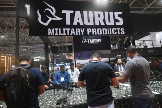 taurus-tem-estoque-para-90-dias-nos-eua-se-tarifaco-de-trump-ocorrer,-diz-ceo-global