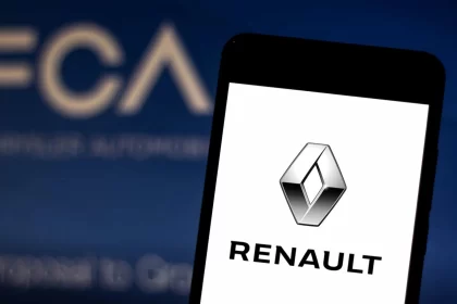 renault-sofre-prejuizo-de-11-bilhoes-de-euros-no-1o-semestre,-mas-receita-avanca