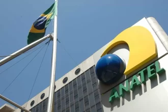 anatel-determina-que-marketplaces-terao-responsabilidade-sobre-venda-de-produtos-piratas