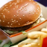 mcdonald’s-agrada-em-lucro-e-receita-no-2o-trimestre-de-2025