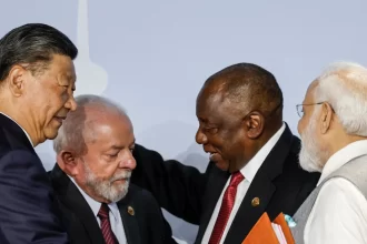 lula-quer-decisao-conjunta-do-brics-sobre-tarifas-dos-estados-unidos