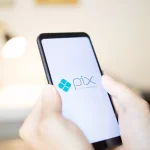 pix-deve-permanecer-sob-gestao-publica,-diz-galipolo