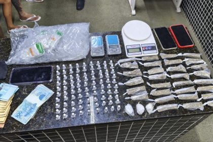 policia-militar-prende-envolvidos-no-trafico-de-drogas-em-itamaraju