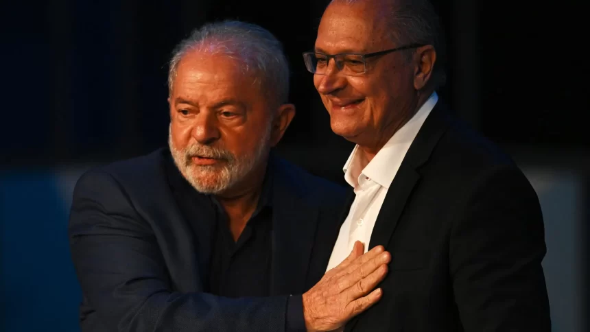 lula-fara-reuniao-com-alckmin-sobre-medidas-a-setores-afetados-por-tarifaco