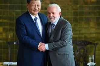 em-telefonema,-lula-e-xi-discutem-‘parceria-estrategica-bilateral’-entre-o-brasil-e-a-china