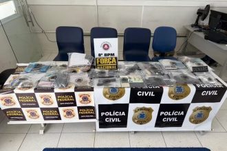 quatro-pessoas-sao-presas-e-duas-morrem-em-operacao-contra-grupo-criminoso