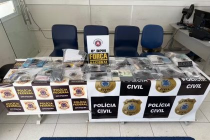 quatro-pessoas-sao-presas-e-duas-morrem-em-operacao-contra-grupo-criminoso