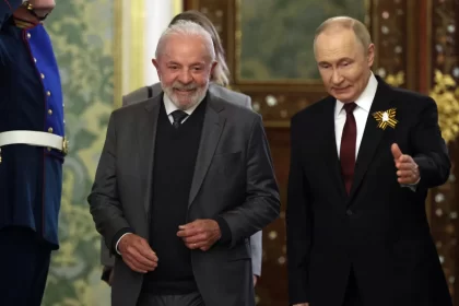 putin-transmite-a-lula-informacoes-positivas-sobre-reuniao-com-trump