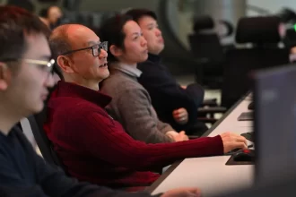 modelo-de-jornada-exaustiva-da-china-e-incorporado-por-empresas-de-tecnologia-nos-eua