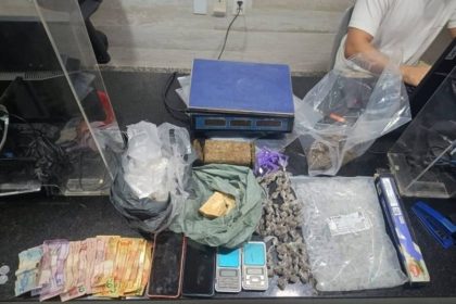 policia-militar-‘estoura’-boca-de-fumo-no-alecrim-ii