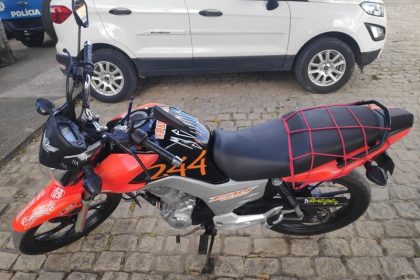 pm-recupera-motocicleta-com-restricao-de-furto-em-teixeira-de-freitas
