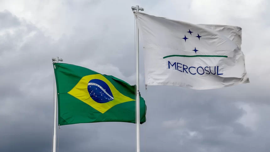 ue-fatia-acordo-com-mercosul-e-deve-apresenta-lo-nesta-semana