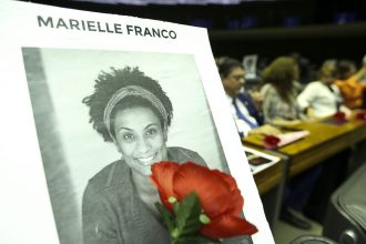 rede-x-deve-fornecer-dados-de-quem-postou-ofensas-contra-marielle