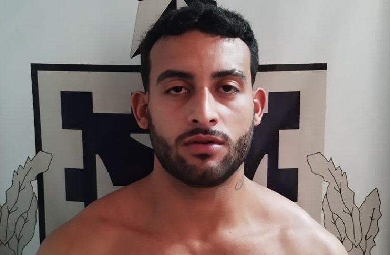 policia-prende-homem-que-arrombou-e-furtou-dois-comercios-em-medeiros-neto