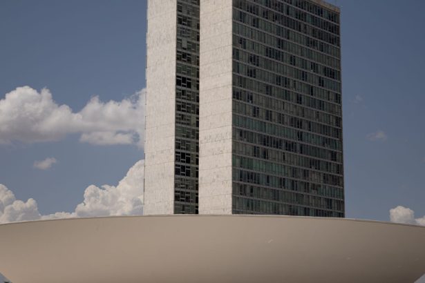 cpmi-do-inss-aprova-pedido-de-prisao-preventiva-de-21-investigados