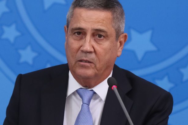 eventual-condenacao-por-golpe-pode-levar-militares-a-perda-de-patentes