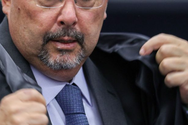 defesa-diz-que-nao-ha-uma-unica-prova-que-ligue-bolsonaro-a-golpe