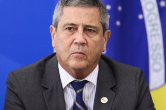 defesa-diz-que-unico-elemento-contra-braga-netto-e-delacao-mentirosa