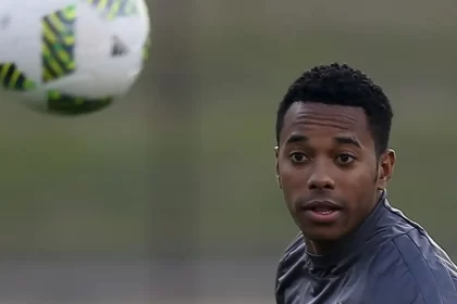stj-mantem-robinho-preso-no-brasil-por-estupro-na-italia