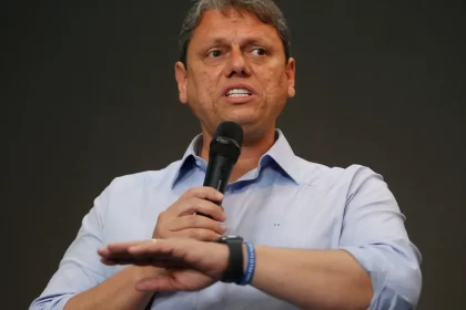 para-tarcisio,-e-o-mercado-financeiro-que-vai-‘proporcionar-a-reducao-das-desigualdades’