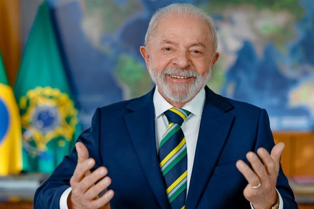 lula-exalta-soberania-e-defesa-do-povo-em-rede-do-7-de-setembro