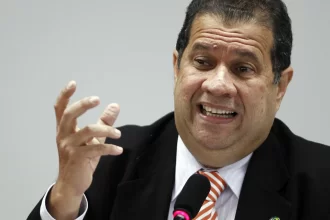 cpi:-lupi-assume-nomeacoes-no-inss,-mas-se-afasta-de-fraudes-em-descontos