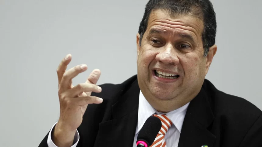 cpi:-lupi-assume-nomeacoes-no-inss,-mas-se-afasta-de-fraudes-em-descontos