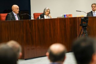 moraes-enumera-13-“atos-executorios”-para-condenacao-de-bolsonaro