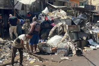 policia-interdita-fabrica-de-reciclados-sem-licenciamento-no-rio