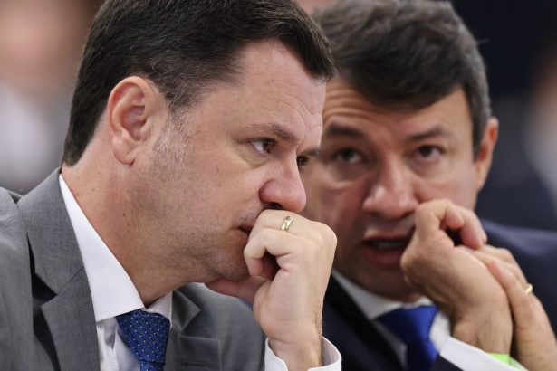 fux-vota-pela-absolvicao-total-do-ex-ministro-anderson-torres