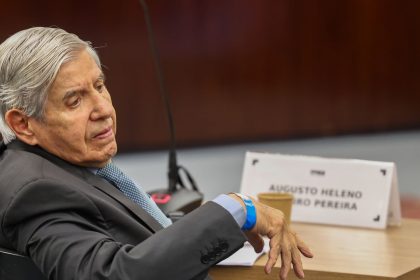 trama-golpista:-fux-absolve-general-heleno-de-todos-os-crimes