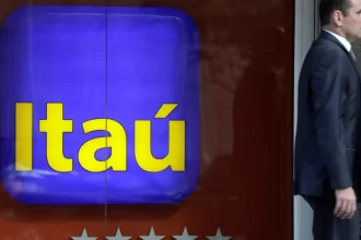 demissoes-no-itau-geram-onda-de-desabafos-no-linkedin