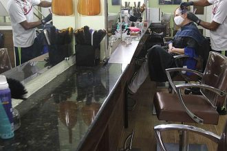 setor-de-servicos-cresce-0,3%-em-julho,-mostra-ibge